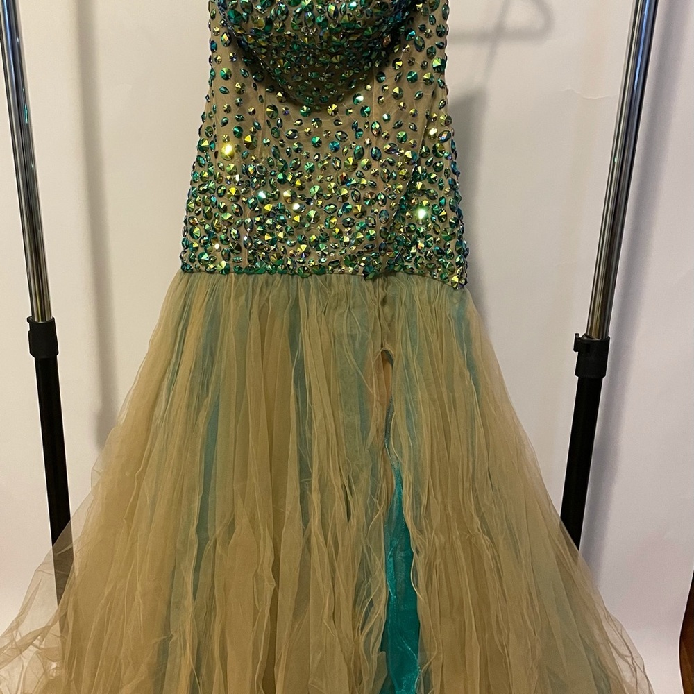 Gorgeous Strapless Prom Dress - Picture 7 of 7